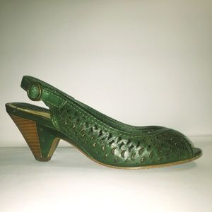 Frye "Maya" Peep-Toe Sandal in Jade